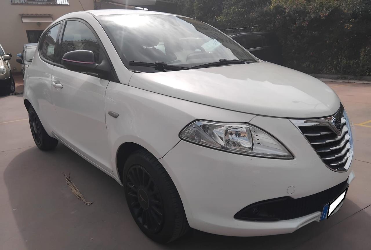 LANCIA YPSLON 1.3 MULTIJET 95CV 12 MESI GARANZIA