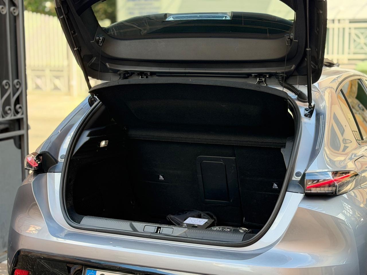Peugeot 308 BlueHDi 130 S&S EAT8 GT Pack TETTO APRIBILE