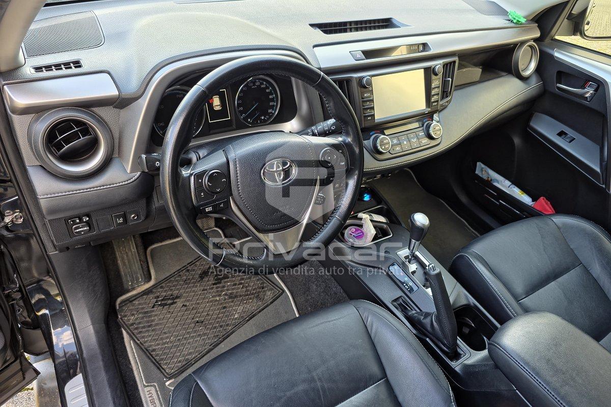 TOYOTA RAV4 2.5 Hybrid 4WD Lounge