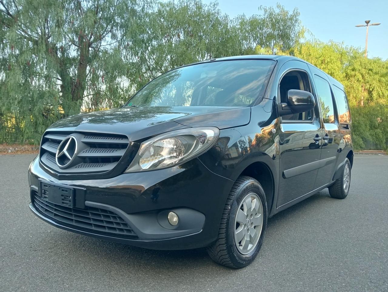 Mercedes-benz Citan Pianale ribassato con rampa disabili in carrozzina