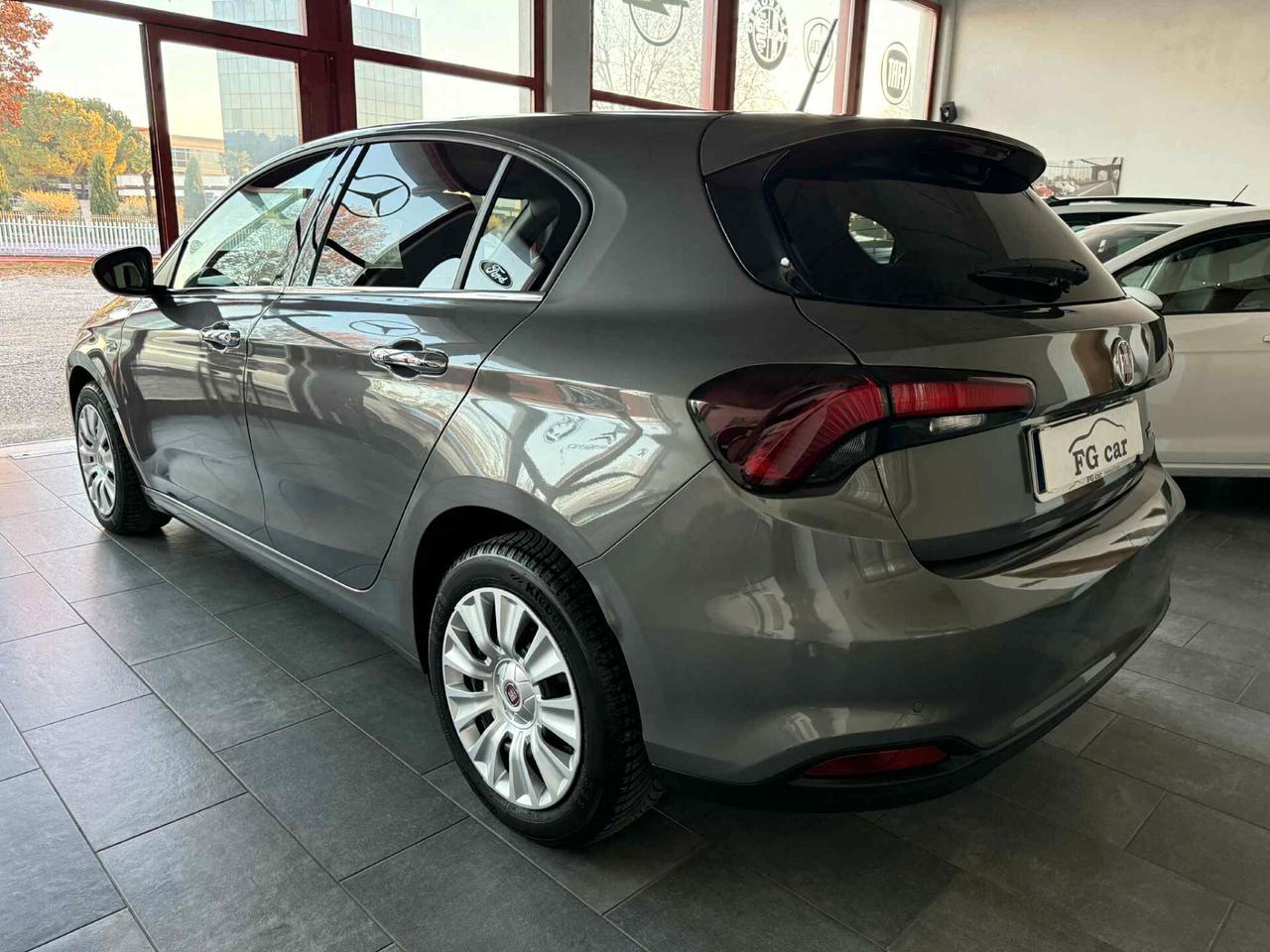 Fiat Tipo 1.4 5 porte 95Cv Lounge NEOPATENTATI