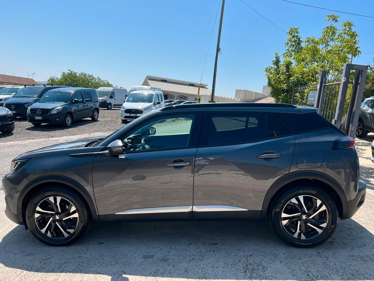 Peugeot 2008 BlueHDi 100 S&S Allure