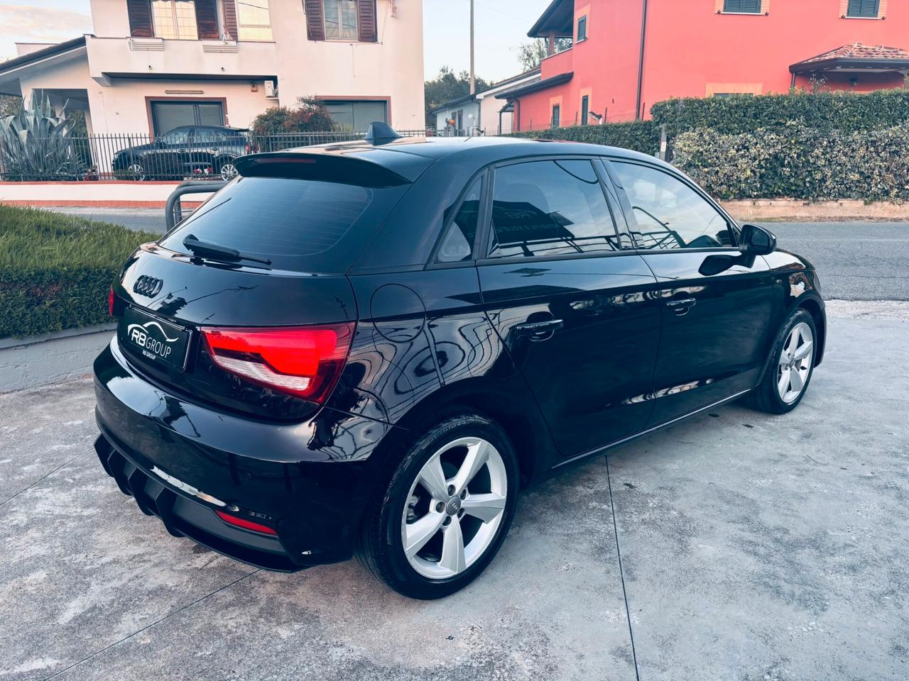 Audi A1 1.4 TDI S LINE tronic Sport