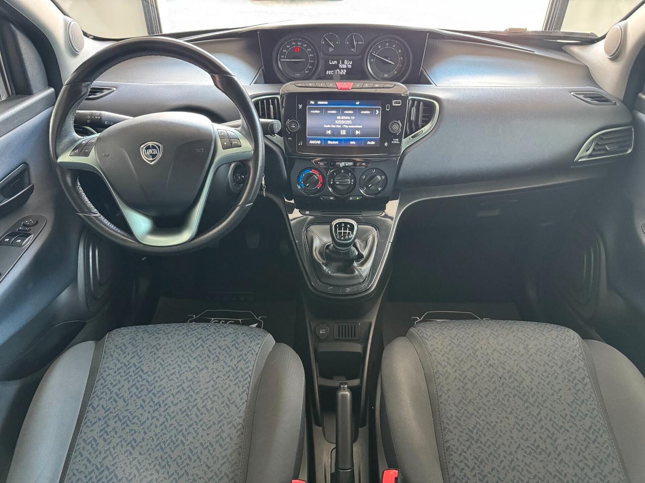 Lancia Ypsilon 1.0 FireFly Hybrid Gold - 2023