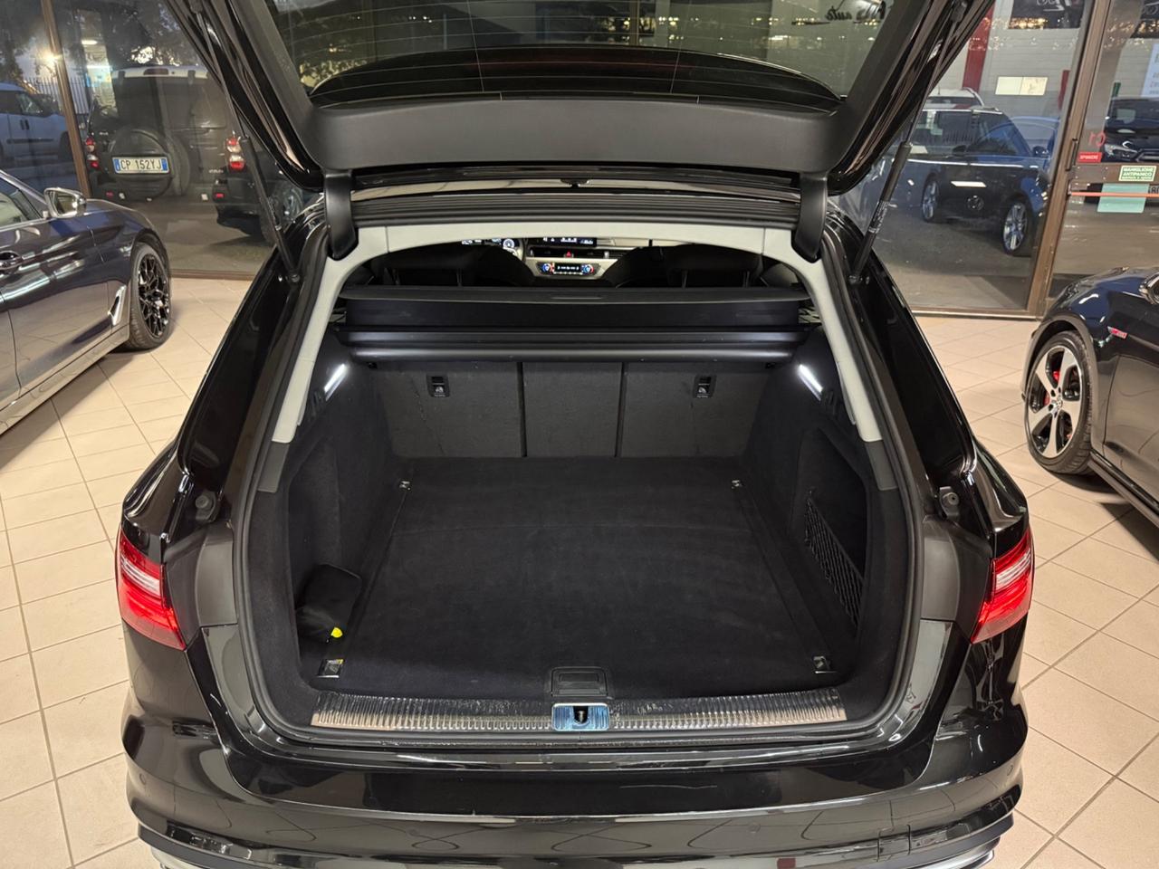 Audi A4 40 2.0TDI mhev quattro S tronic Business advanded