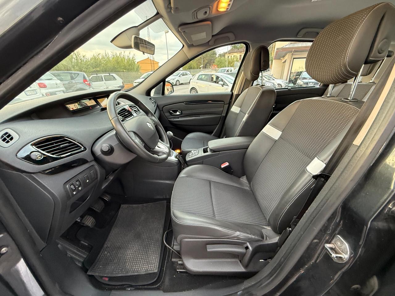 Renault Scenic Scénic X-Mod 1.5 dCi 110CV Attractive