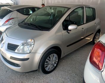 Renault Modus 1.2 16V Dynamique
