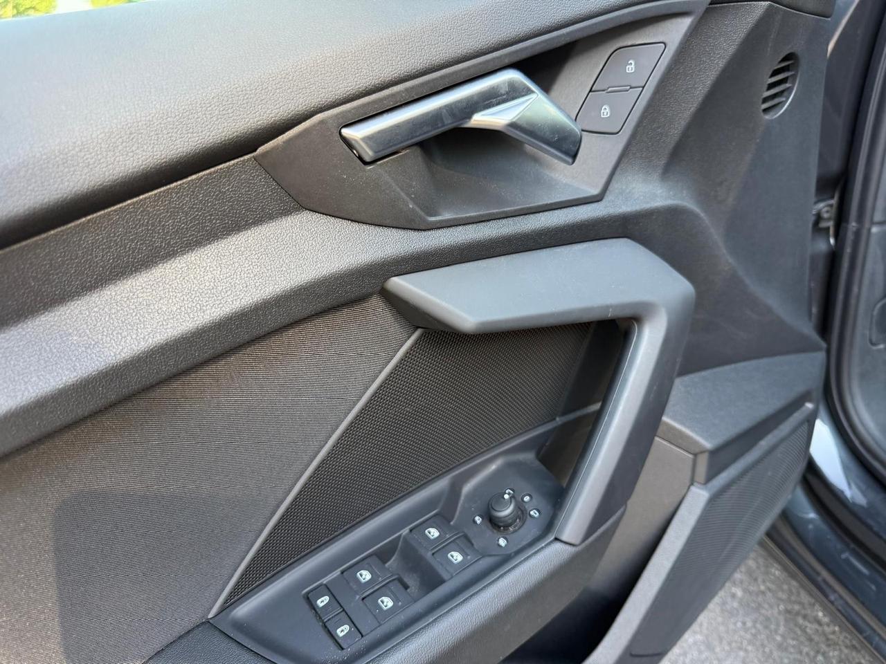 Audi A3 35 G tron SPB S tronic Business Navi Led