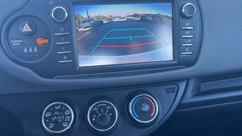 Toyota Yaris III 2017 5 Porte 1.0 VVT-i Active my18