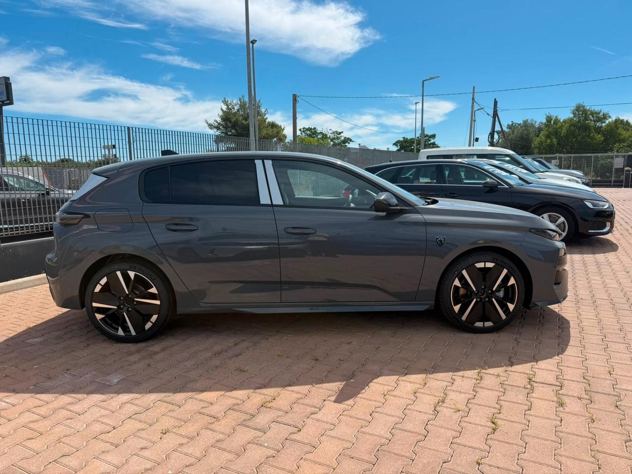 Peugeot 308 BlueHDi 130 S&S EAT8 GT