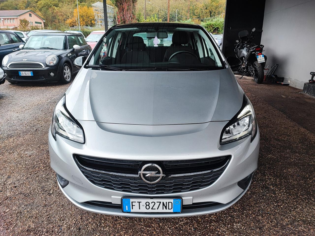Opel Corsa 1.4 90CV GPL Tech 5 porte Innovation