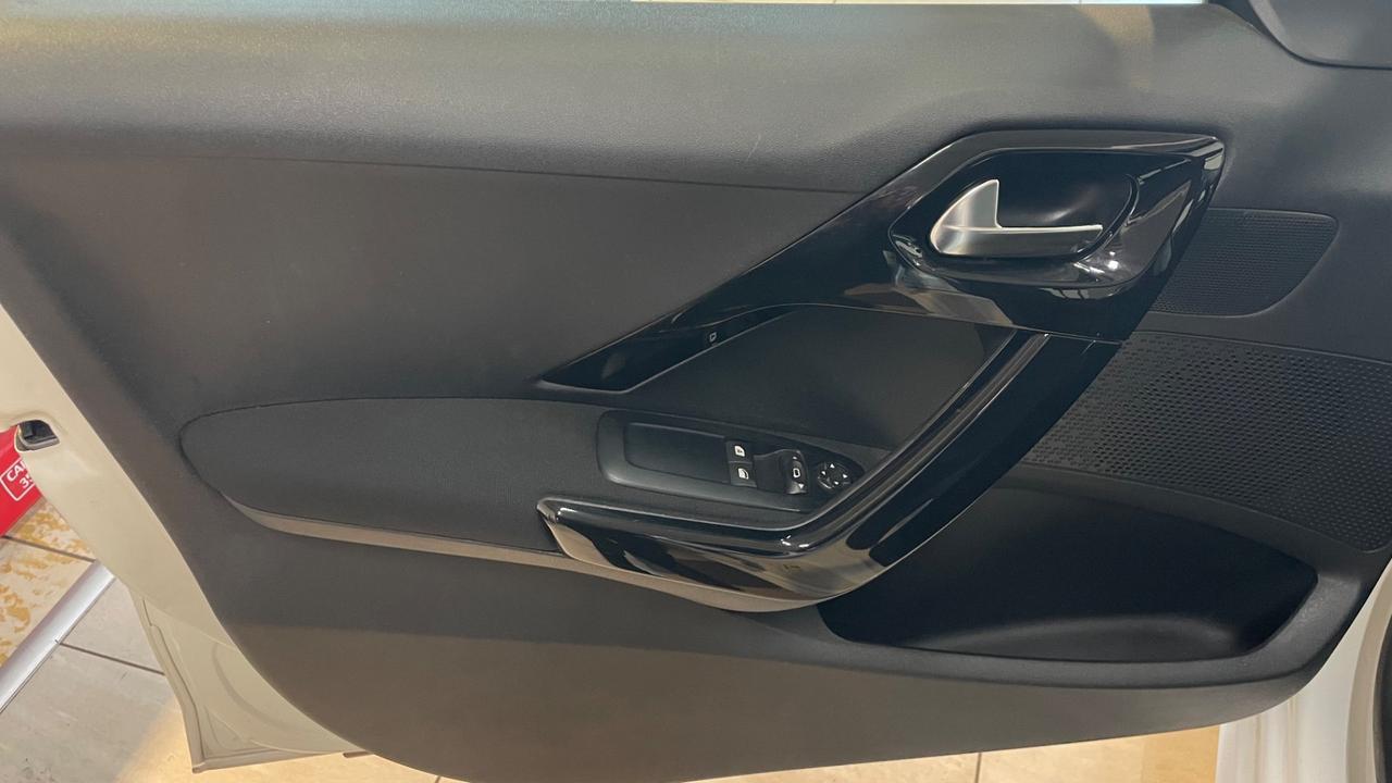 Peugeot 208 BlueHDi 120 S&S 5 porte Allure