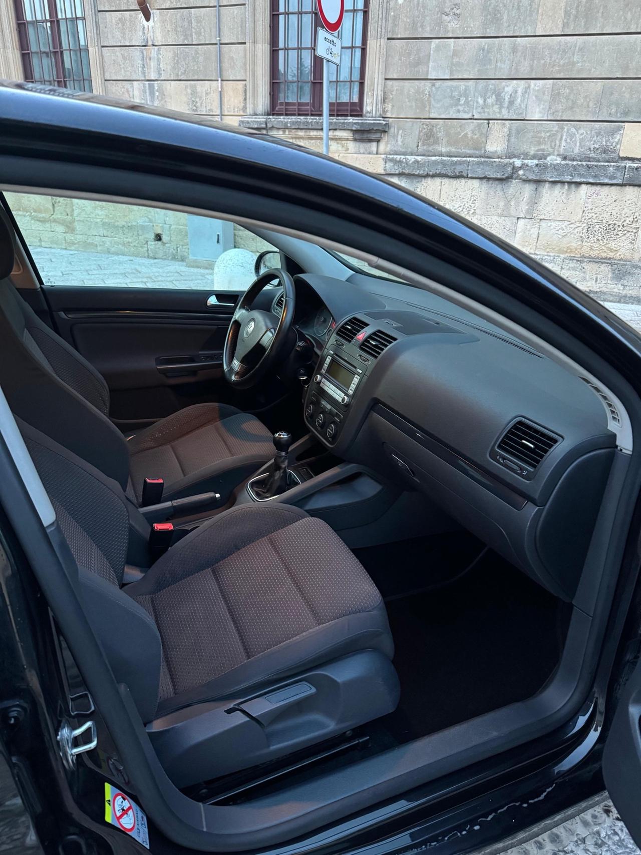 Volkswagen Golf GTD 170cv