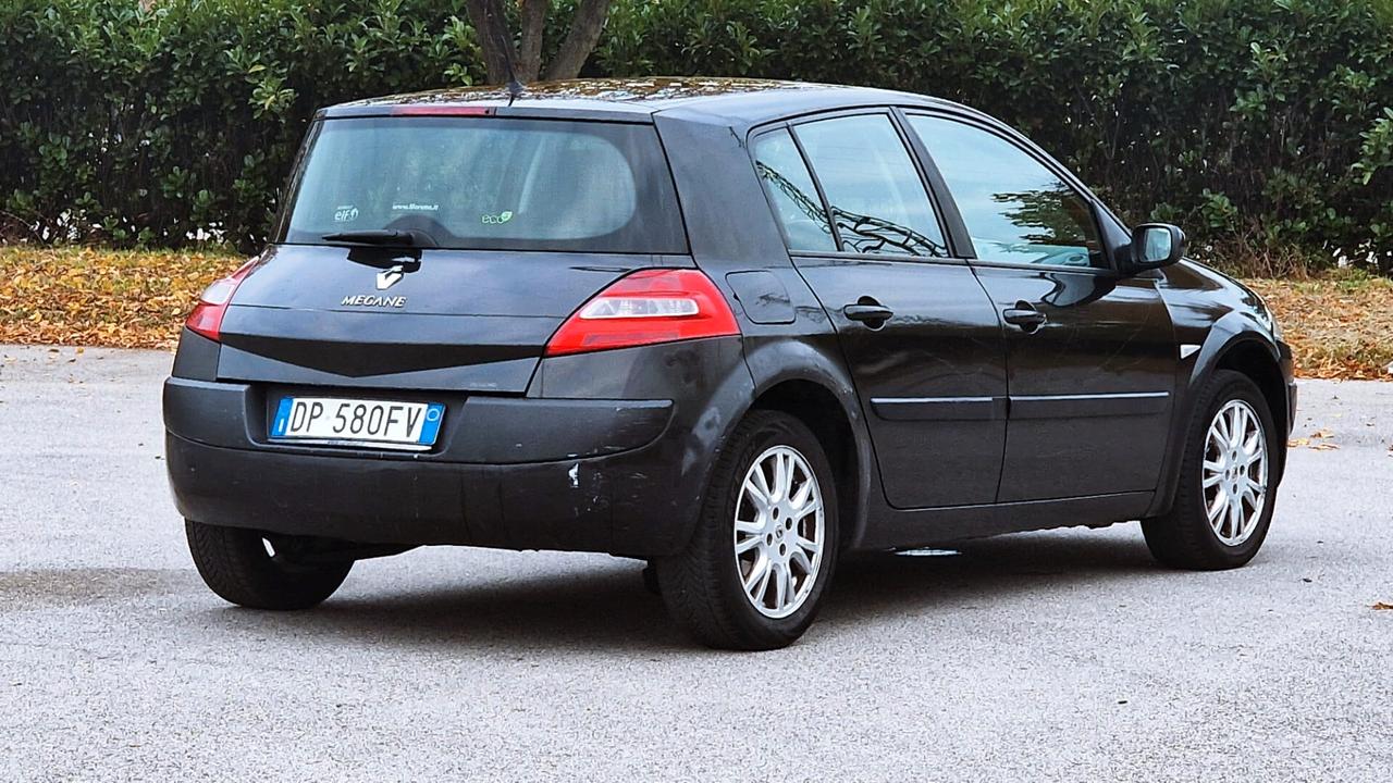 Renault Megane 1.5 Dci 105cv