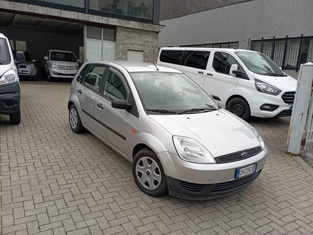 Ford Fiesta 1.2 16V 5p. Zetec