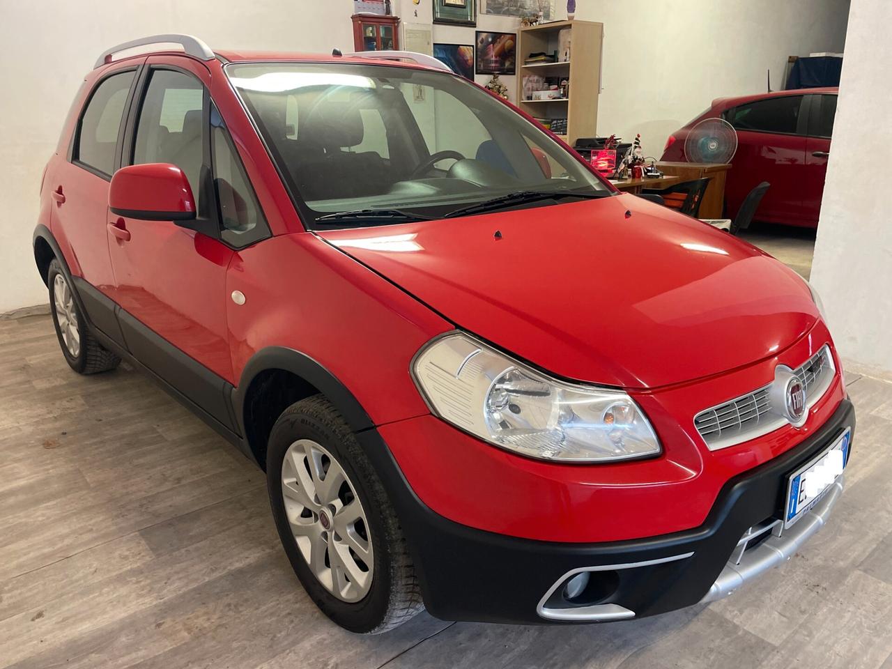 Fiat Sedici 2.0 MJT 135 CV 4x4 Emotion Full Distribuzione tagliandata Euro 5 NEOPATENTATI