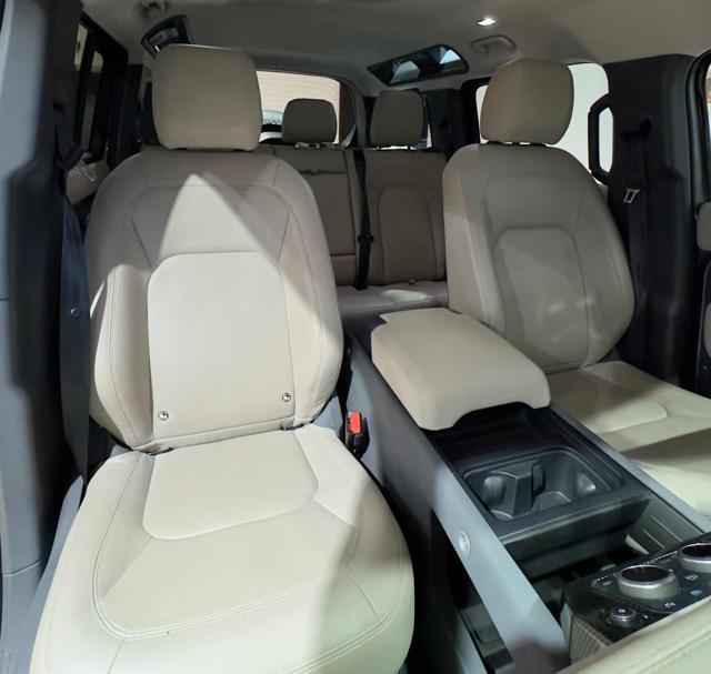 LAND ROVER Defender 110 3.0D I6 200 CV AWD Auto X-Dynamic SE