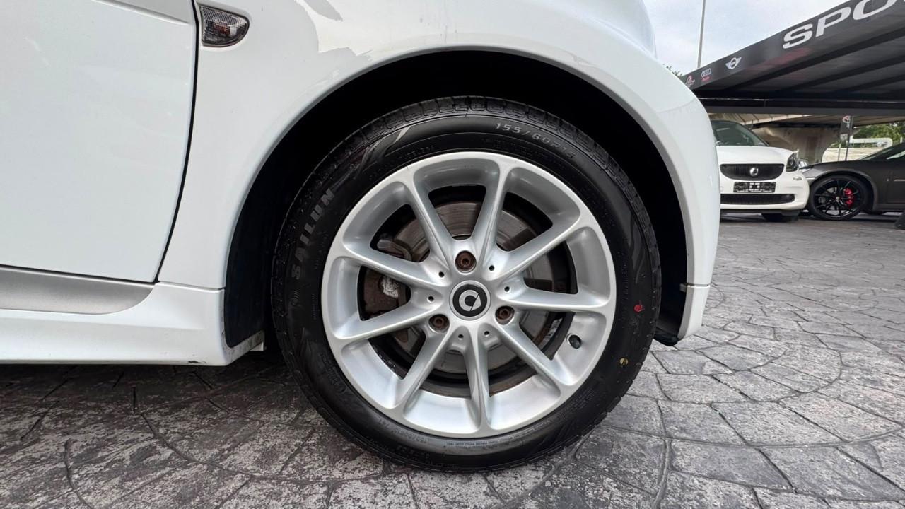 Smart fortwo coupe Fortwo 1.0 Passion 84cv FL SERVOSTERZO