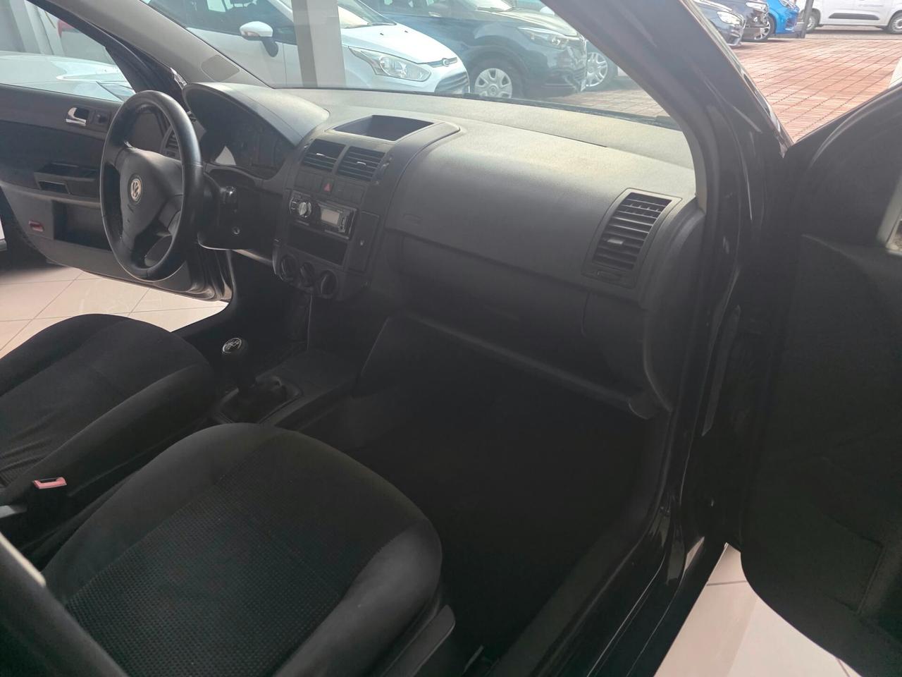 VOLKSWAGEN POLO 1.2 BENZINA 136.000 KM 2008
