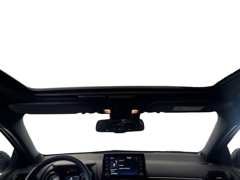 Toyota Yaris Yaris 1.5h Lounge
