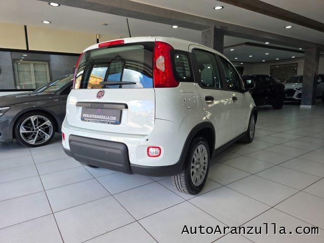 FIAT Panda 1.0 70CV FireFly S&S Hybrid Virtual Cokpit