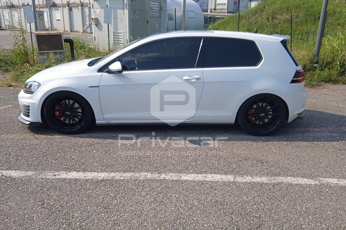 VOLKSWAGEN Golf GTI Performance 2.0 TSI DSG 3p. BlueMotion Technology