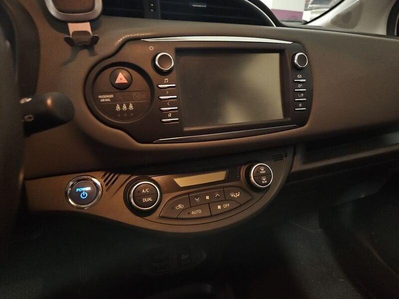 Toyota Yaris 1.5 Hybrid 5 porte Active