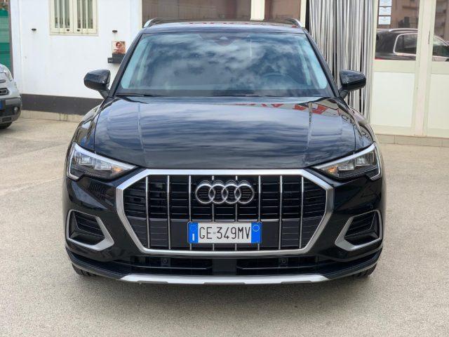 AUDI Q3 35 TDI quattro S tronic Business Advanced