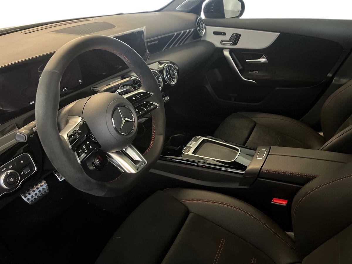 Mercedes-Benz Mercedes-AMG A 35 4MATIC