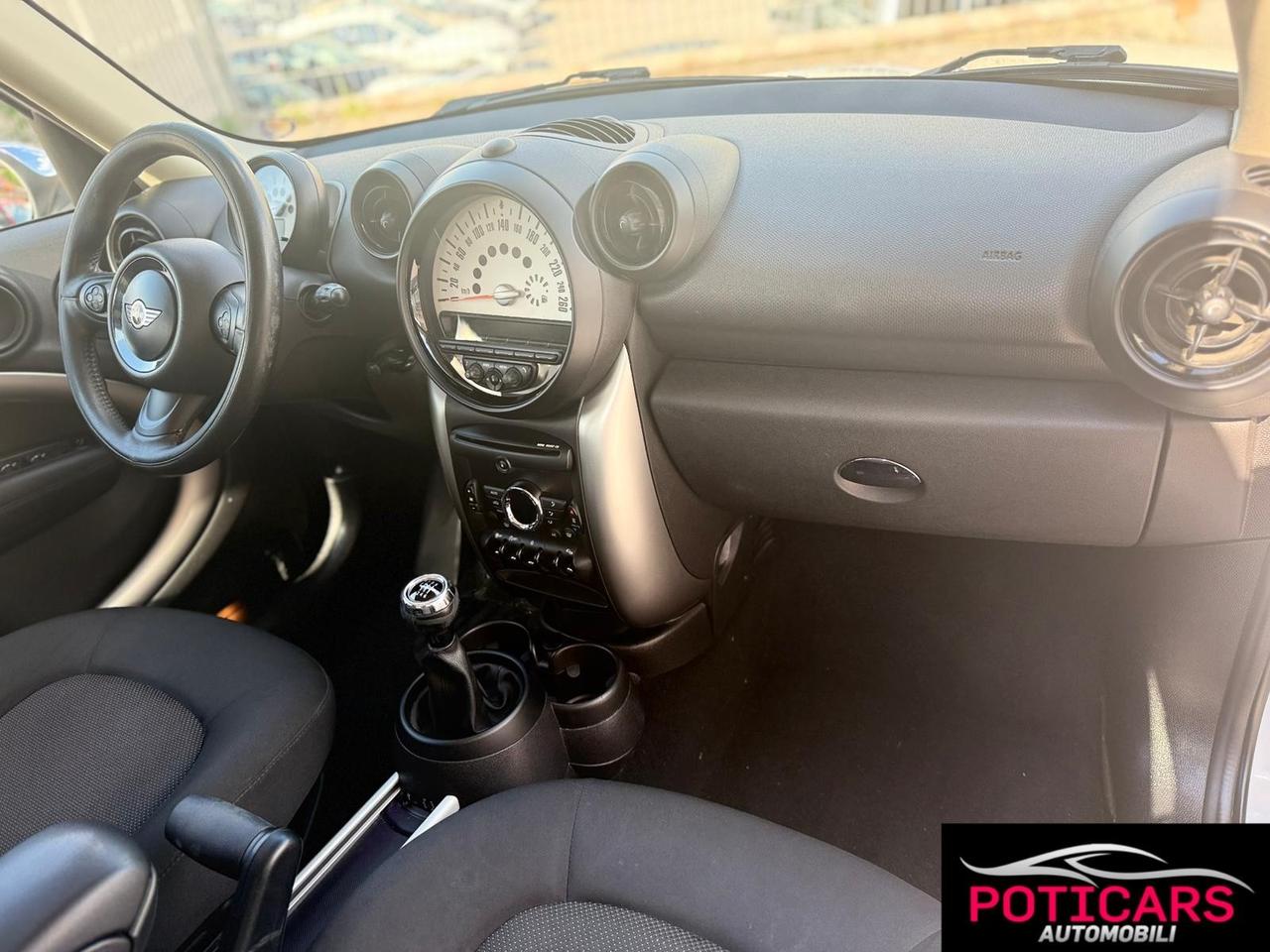 Mini Countryman 1.6 One D 90 CAVALLI