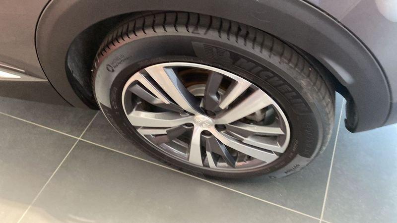 Peugeot 3008 Hybrid 225 e-EAT8 Allure Pack