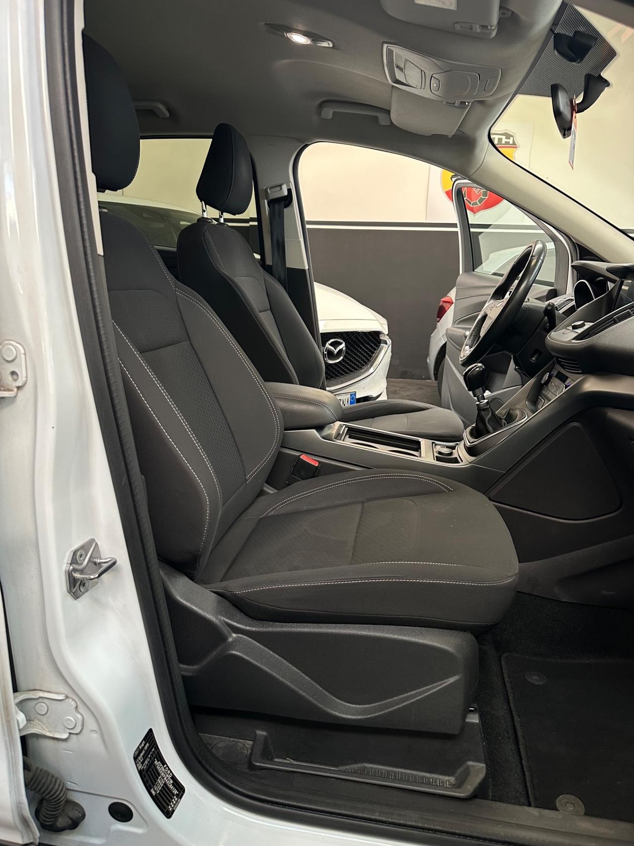 Ford Kuga 1.5 EcoBoost 120 CV S&S 2WD Titanium