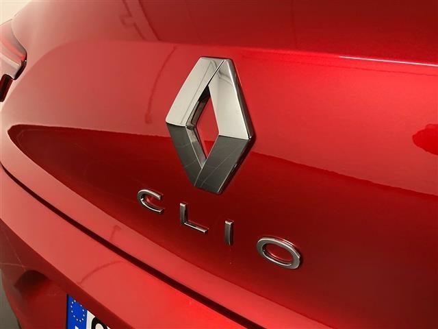 RENAULT Clio 1.6 E-Tech hybrid Zen 140cv auto my21