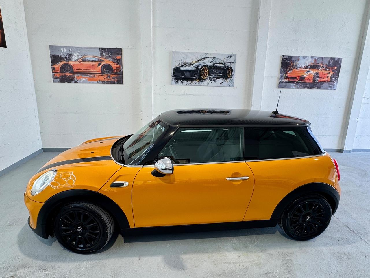 Mini Cooper 1.5 D Business XL - Accettiamo Permuta