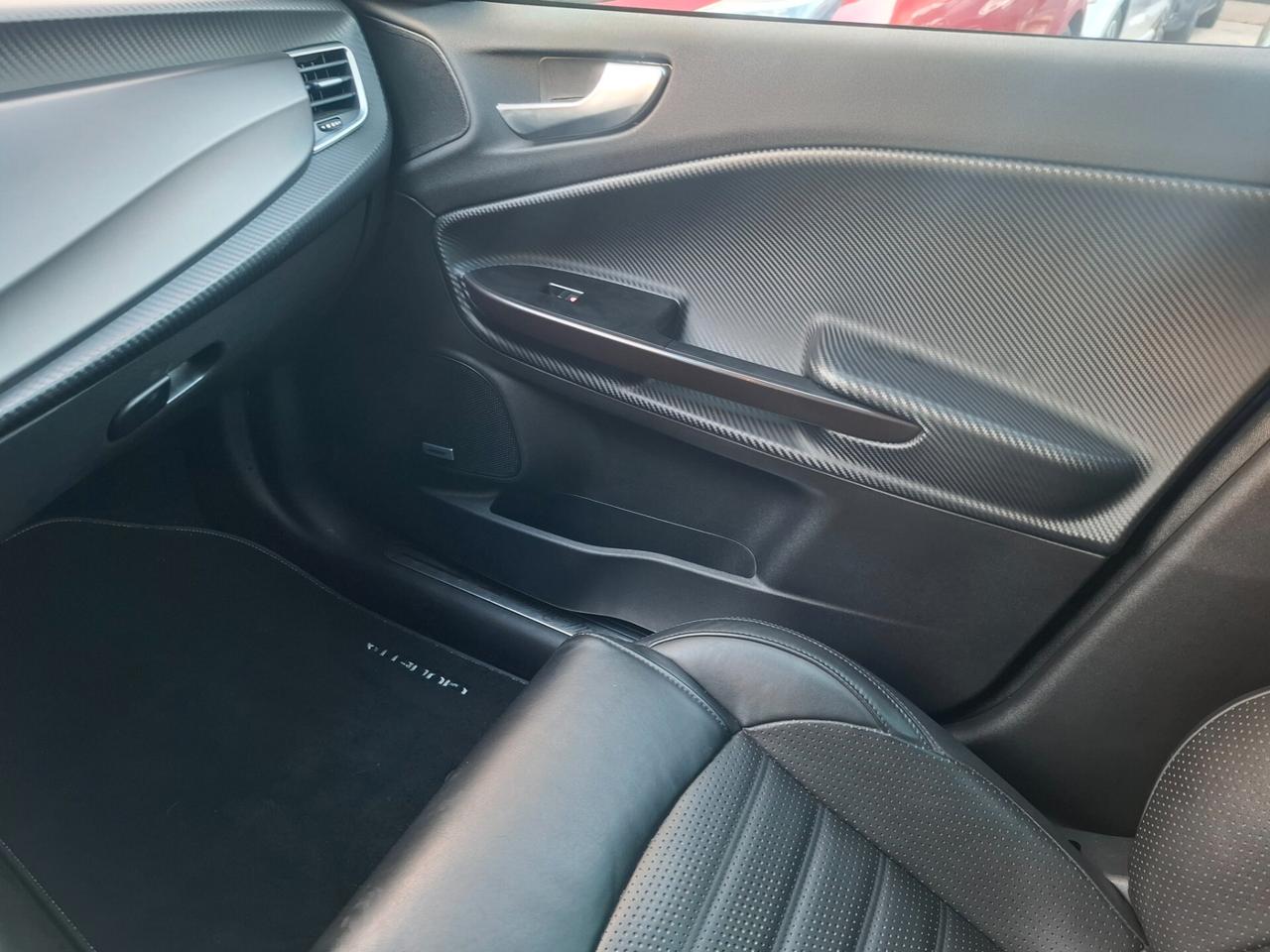 Alfa Romeo Giulietta - 1.6 JTD Esclusive