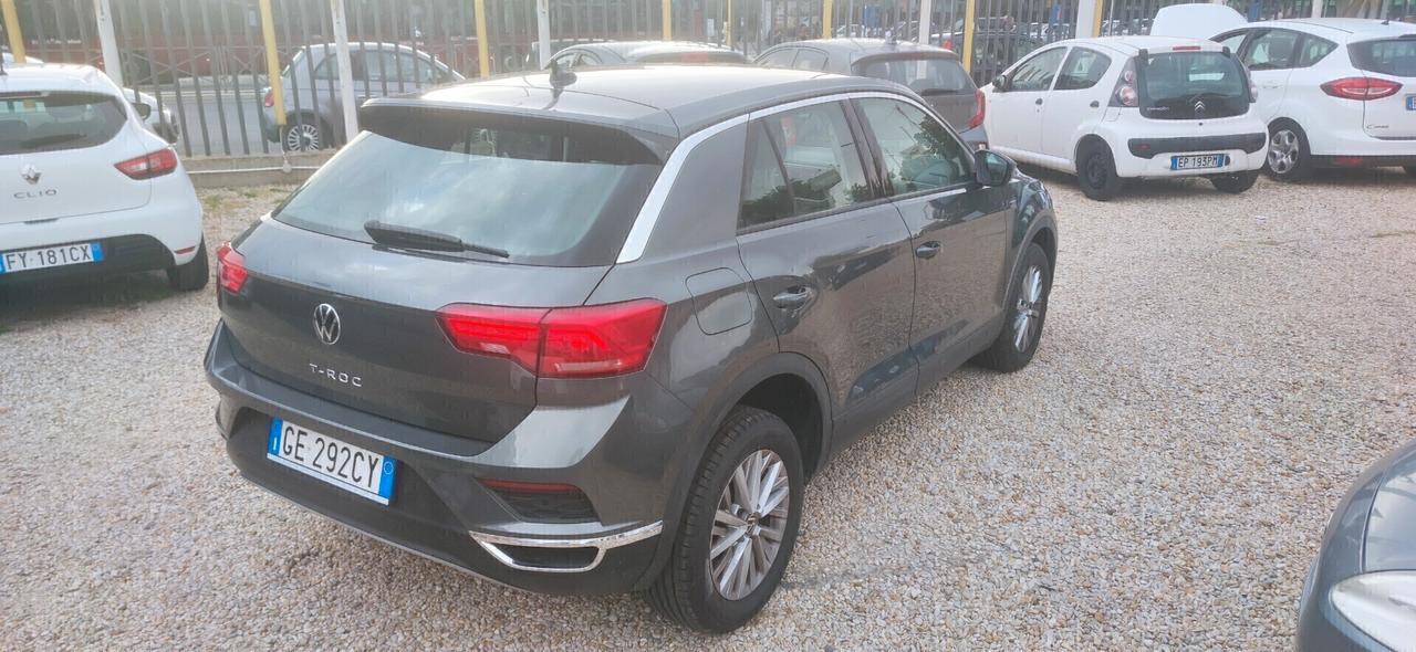 Volkswagen T-Roc 2.0 TDI DSG 66.000km *S U P E R P R E Z Z O*