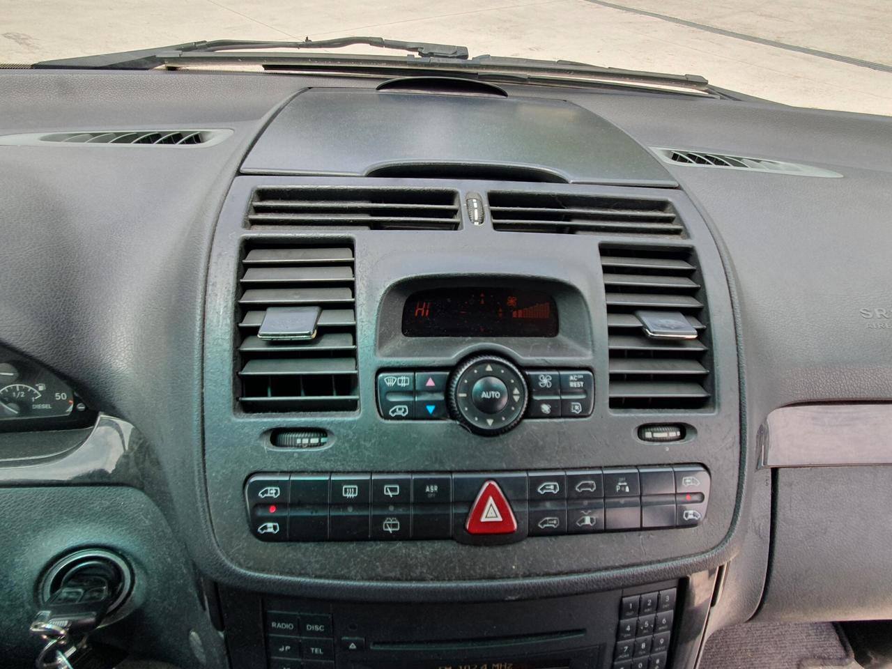 Mercedes-Benz Viano 2.2 CDI