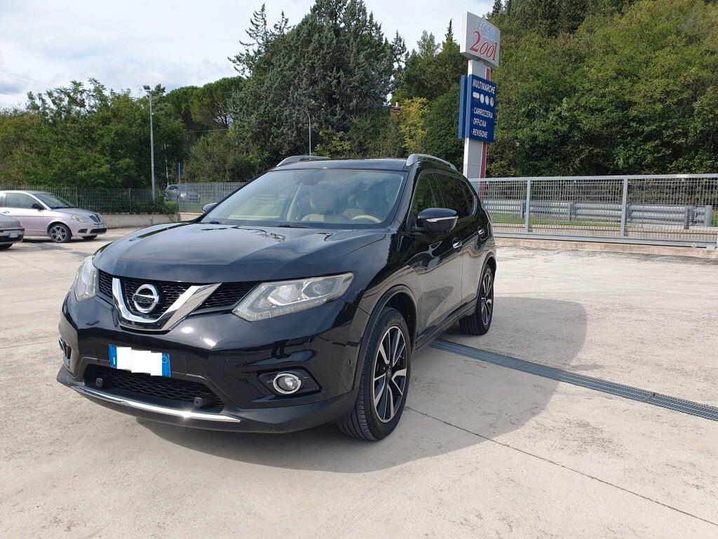 Nissan X-Trail 1.6 dCi 4WD Tekna tetto apribile e panorama 7 posti