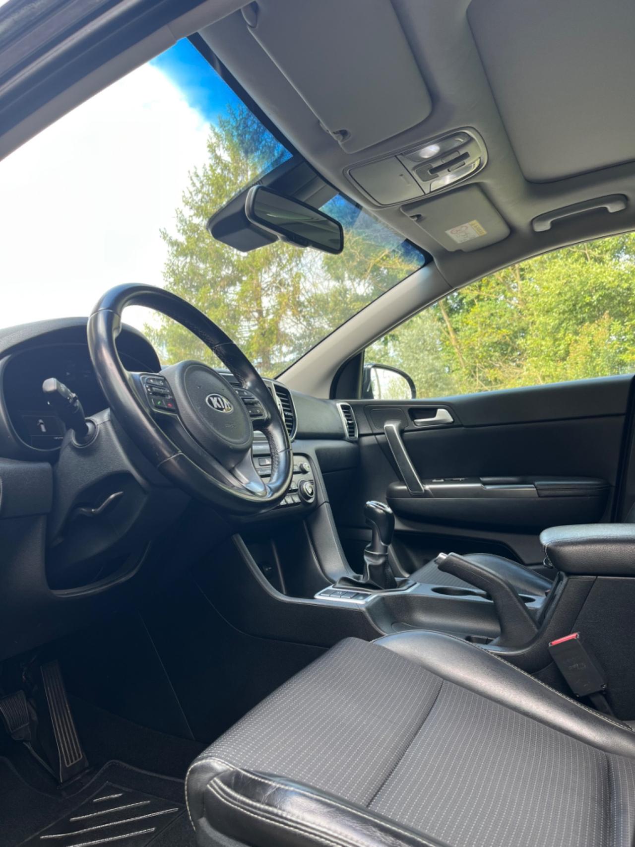 KIA SPORTAGE 1.7 GARANTITA 12 MESI UNICOPROPRIETARIO
