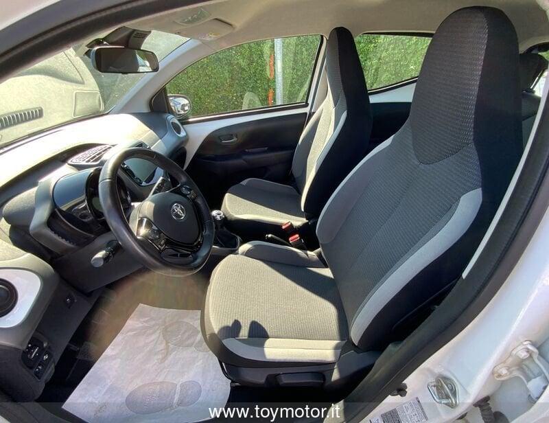 Toyota Aygo 2ª serie Connect 1.0 VVT-i 72 CV 5 porte x-play