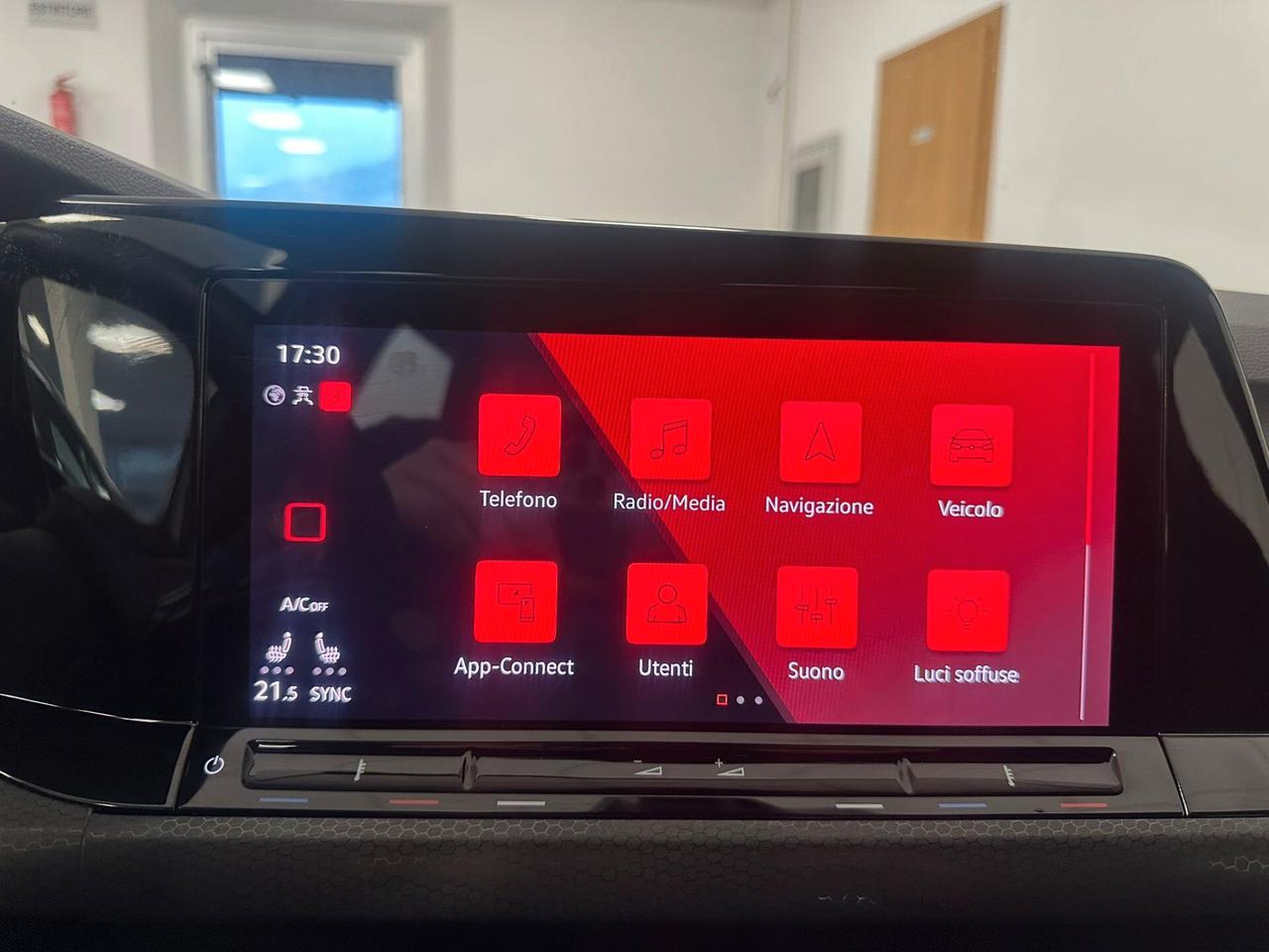 Volkswagen Golf GTI 2.0 TSI