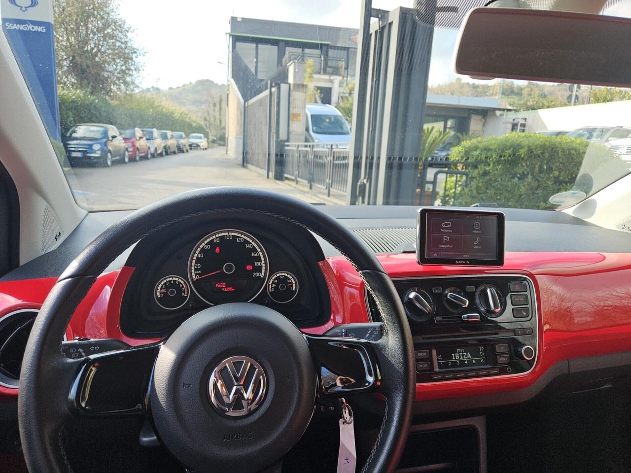 Volkswagen up! 1.0 75 CV 5p. cross up!