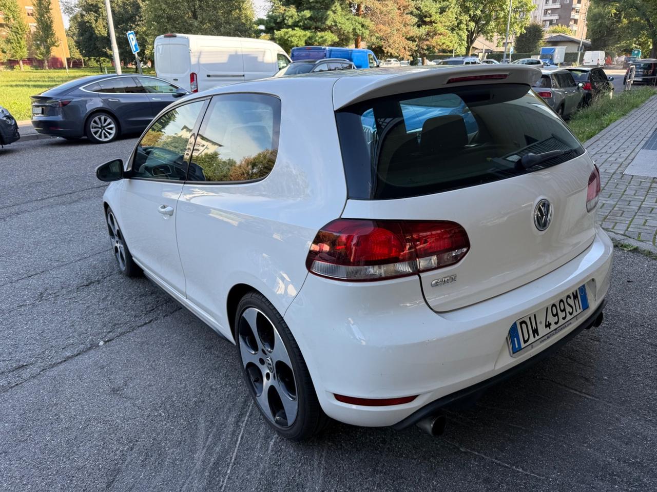 Volkswagen Golf GTI 2.0 TSI 3p.