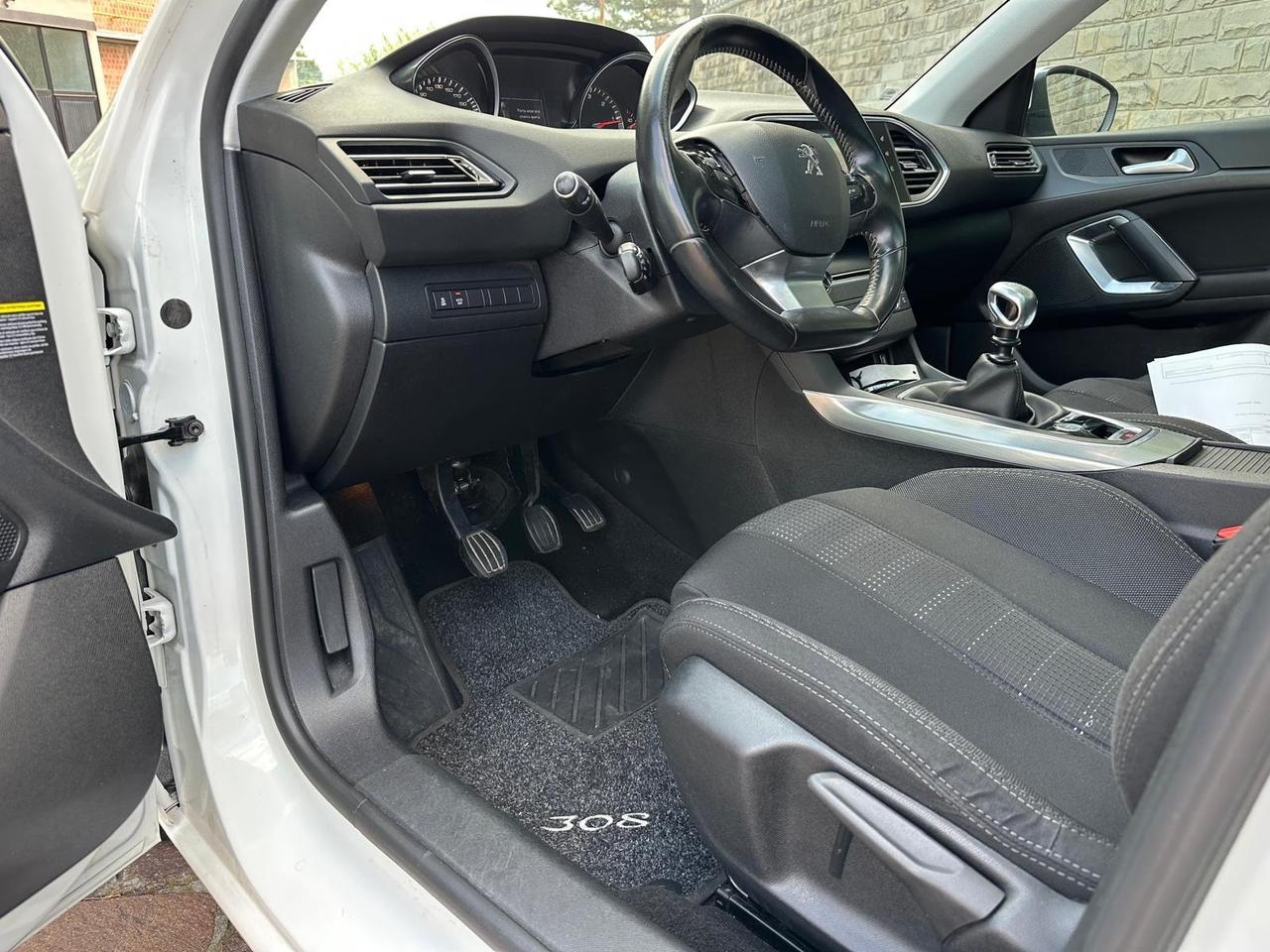 Peugeot 308 BlueHDi 120 S&S 6 SW GT Line
