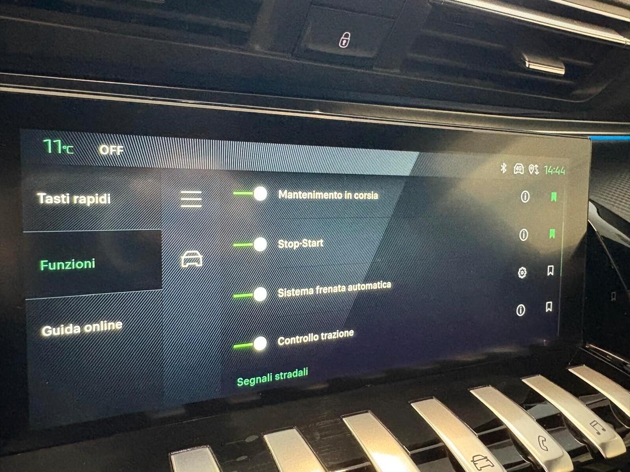 Peugeot 508 SW GT BlueHDi 130 EAT8 SPOTICAR