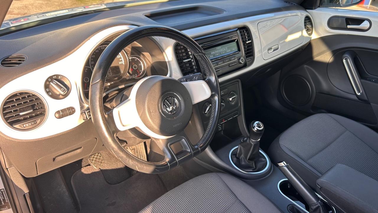 Volkswagen Maggiolino 1.6 TDI 105cv