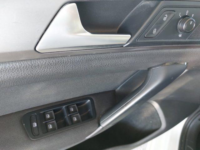 VOLKSWAGEN Golf Sportsvan 1.6 TDI Comfortline BlueMotion Technology