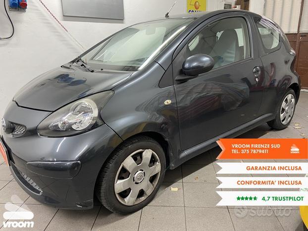 TOYOTA Aygo 1 serie Aygo 1.0 12V VVT-i 3 porte...