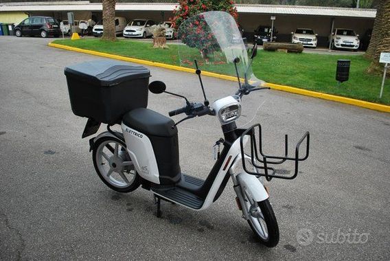 Askoll Es2 Pro 70 Scooter 100%Elettrico By Piaggio