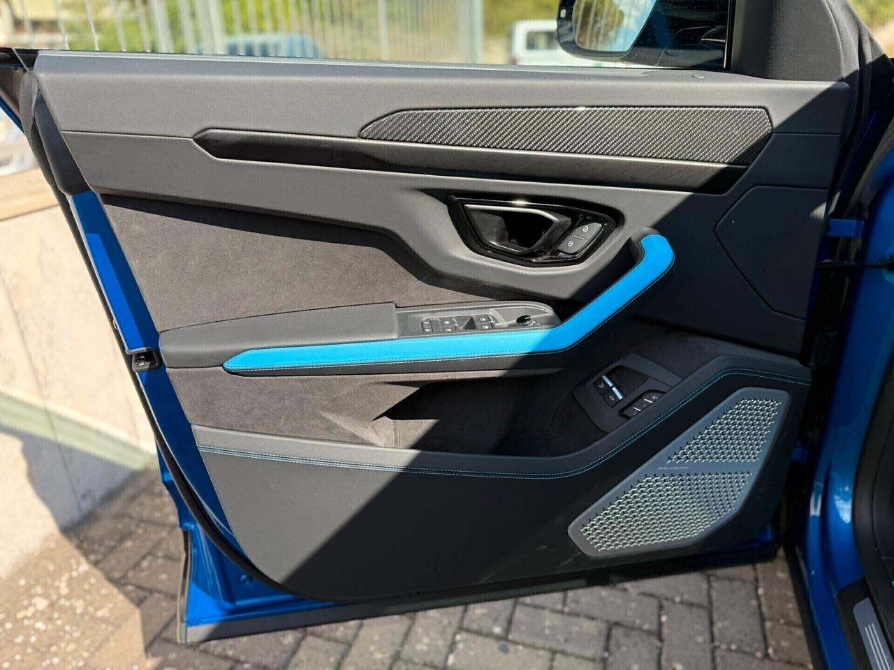 Lamborghini Urus 4.0 V8 phev SE 800 CV TETTO, FULL *NUOVA*